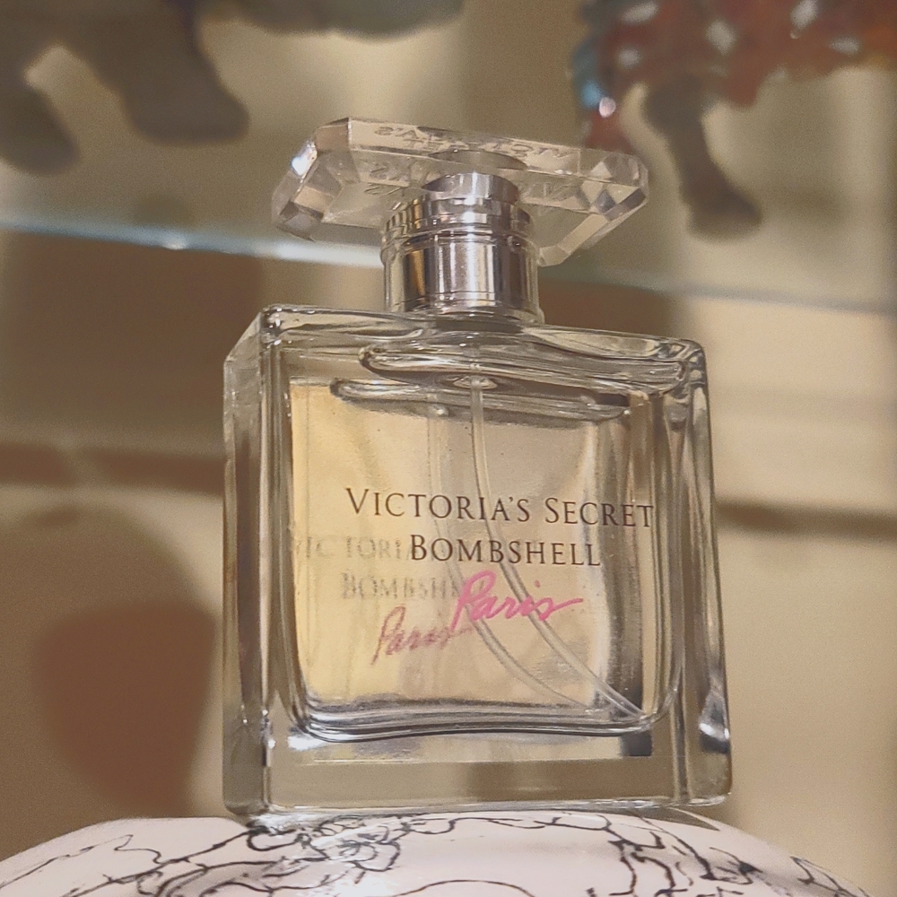 Bombshell Paris EDP Victoria's Secret Eau de Parfum 30 ml
